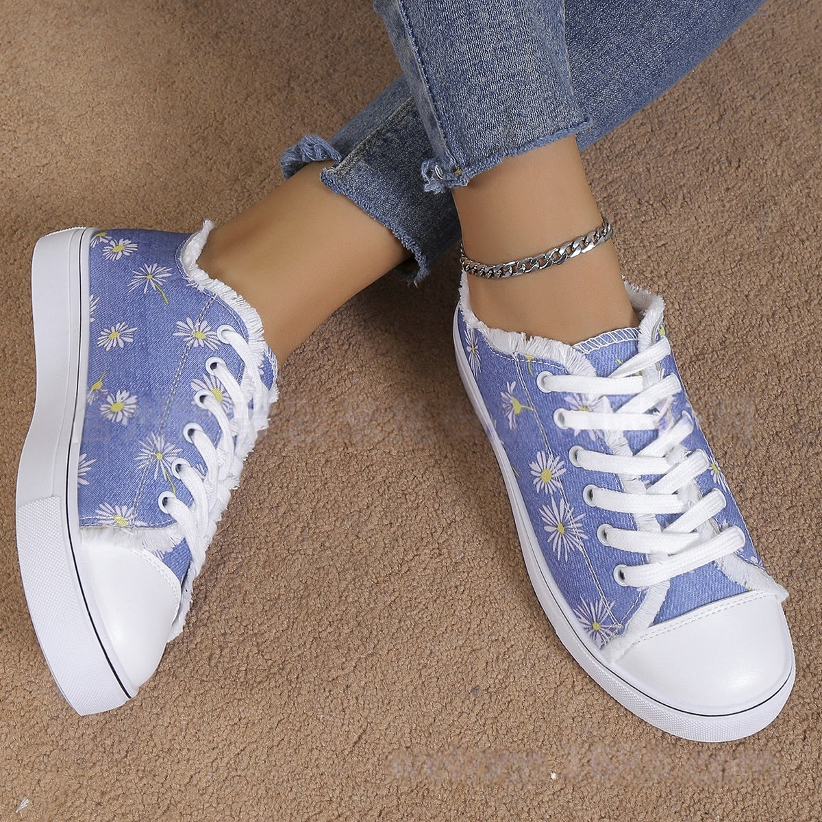 Women's Floral Canvas Flat Sneakers – Breathable Lace-Up Casual Shoes