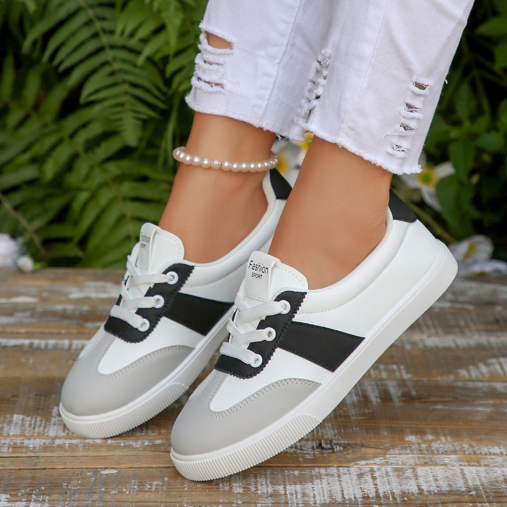 Korean-Style Women's Breathable Flat Sneakers – Color-Block Casual Shoes in Black & Red