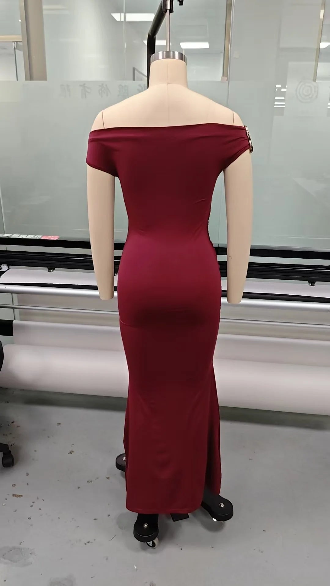 Off-Shoulder Boat Neck Evening Gown – Elegant Ankle-Length Dress for Women