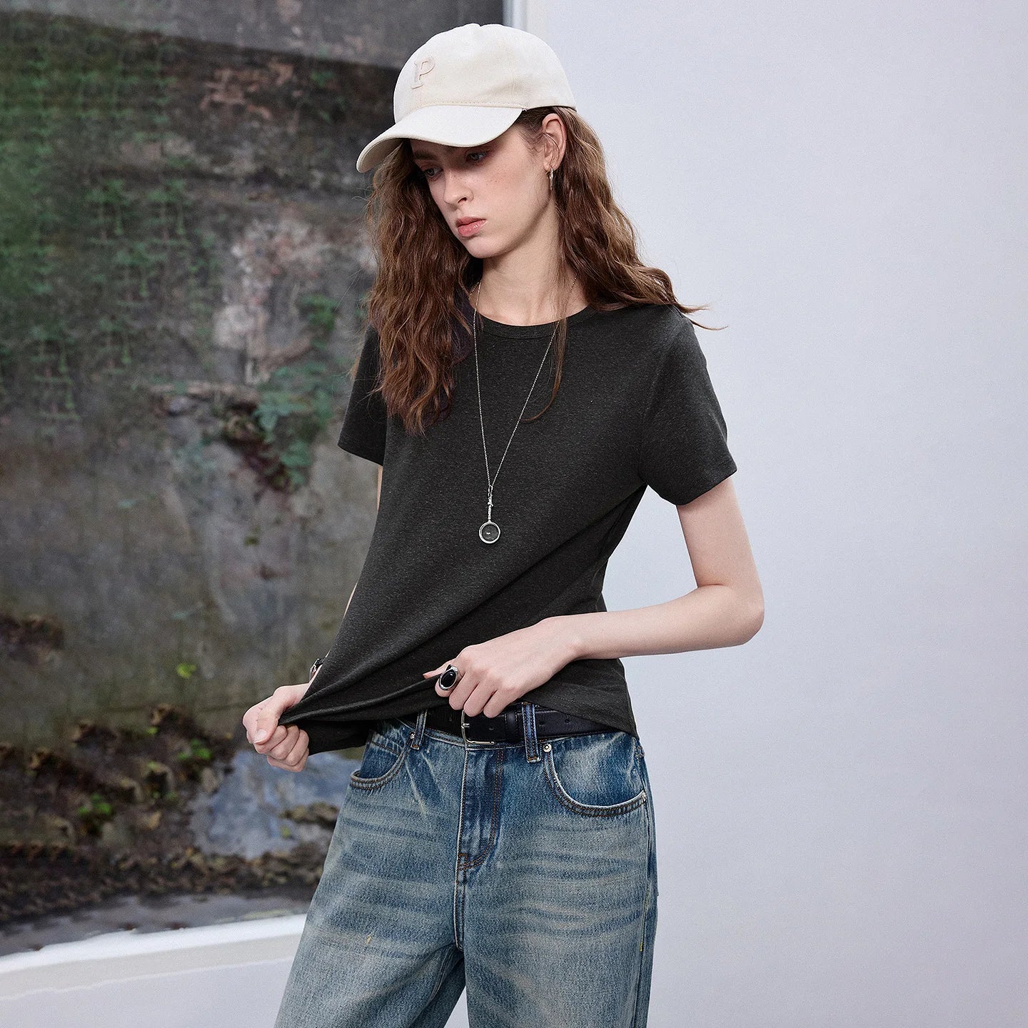 Women's Lyocell Linen Slim Fit Short Sleeve Top | Sequin Detail Cool Versatile Tee