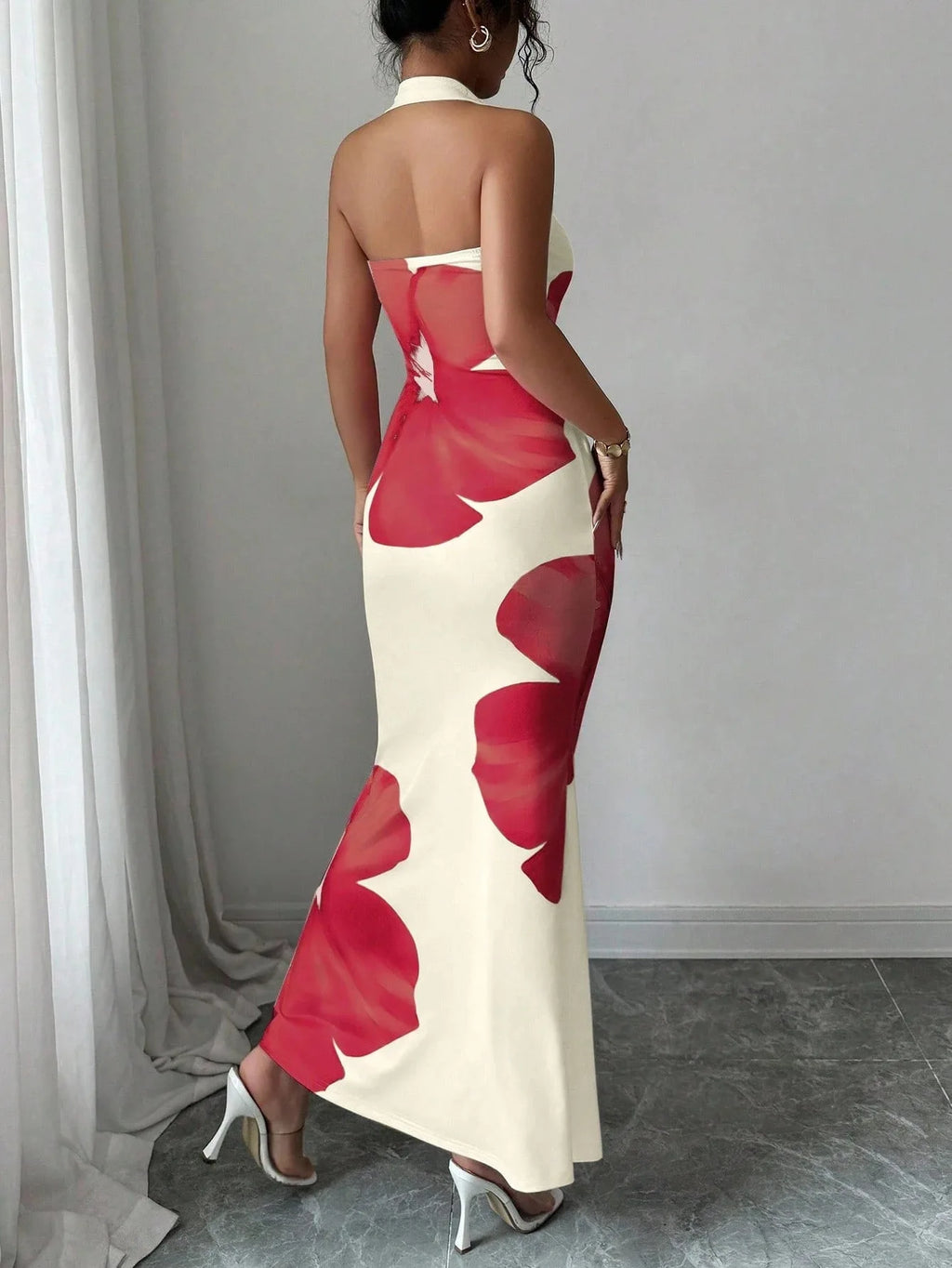 Halter Neck Printed Bodycon Dress – Sexy French Style Wedding Guest Midi Dress