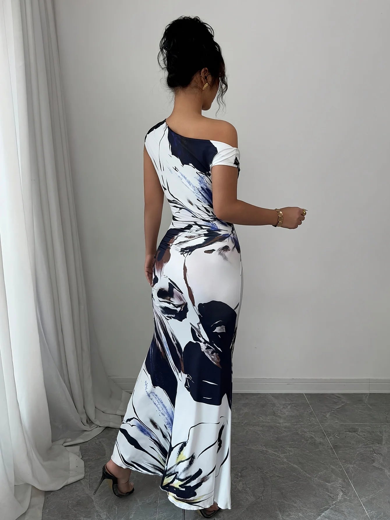 Floral Print Asymmetrical Neck Fishtail Dress – Elegant Women's Gown